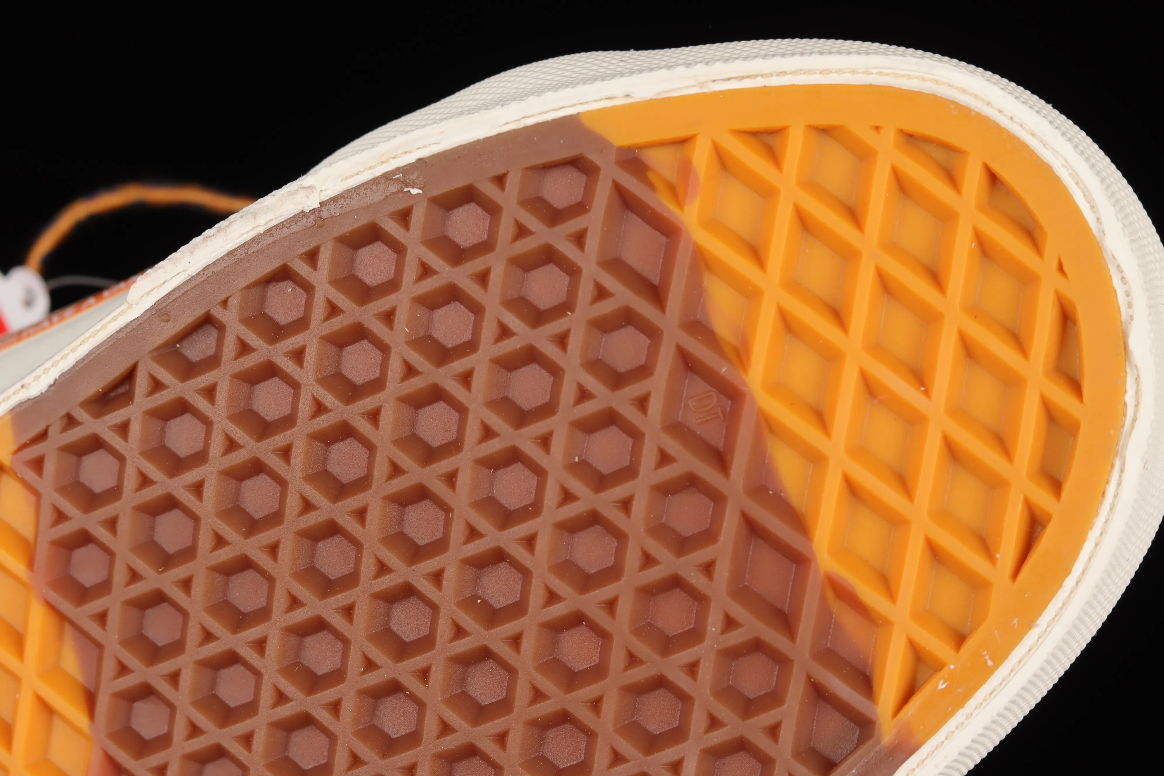 All categories Vans Vans series Vans Mid Vans China Vans Th Snake Trail Lx joint model China casual sneakers VN0A4UWR26L